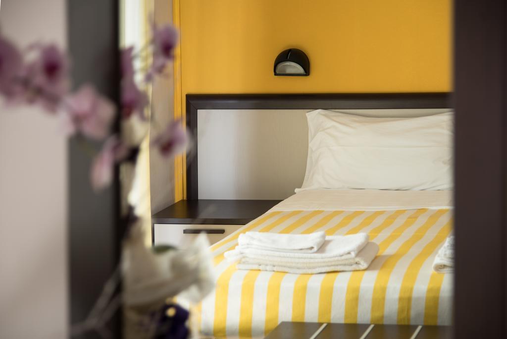 Hotel Mirage Bellaria-Igea Marina Buitenkant foto